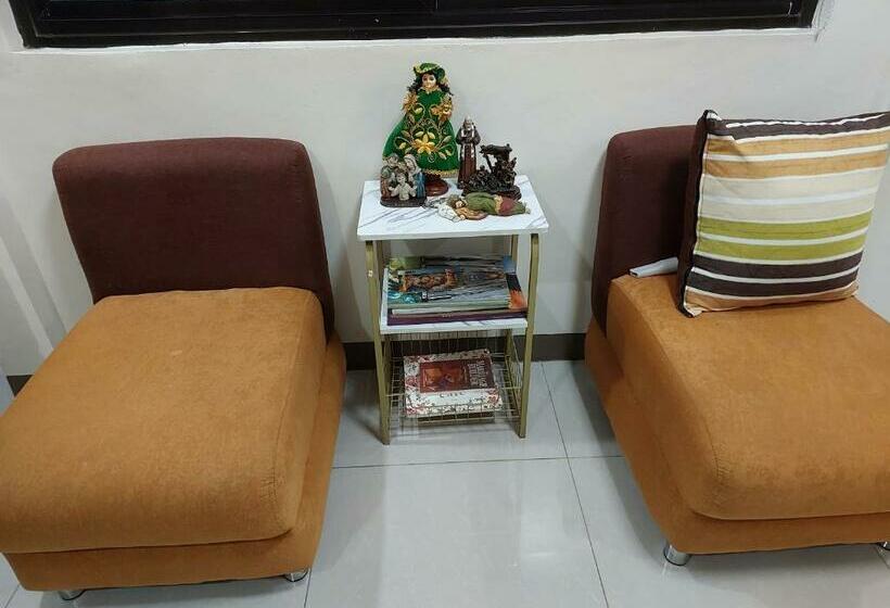 호스텔 Apartelle Near Philippine Arena