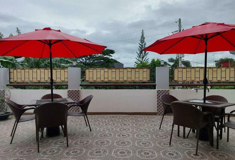 호스텔 Apartelle Near Philippine Arena