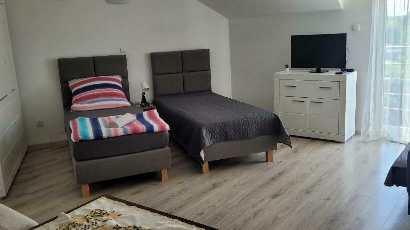 هاستل Pokoje Gościnne Marusa