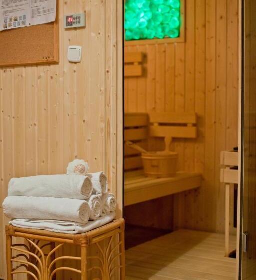 تختخواب و صبحانه Apartamenty Matuska