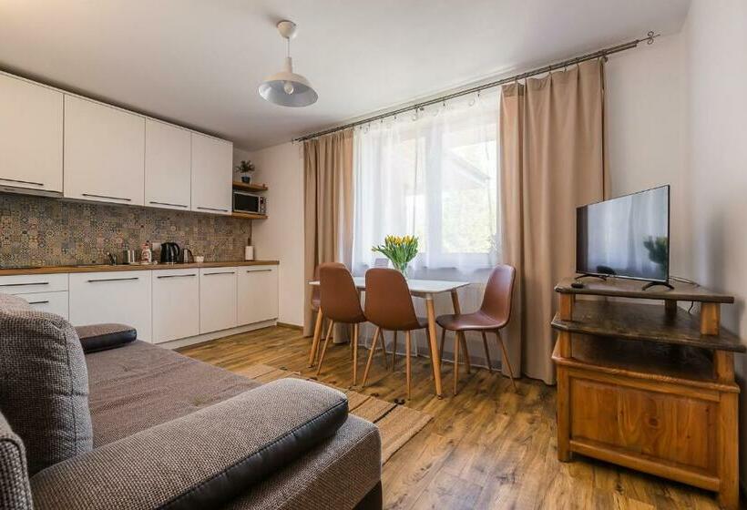 مبيت وإفطار Niemczukówka 1 Smerek