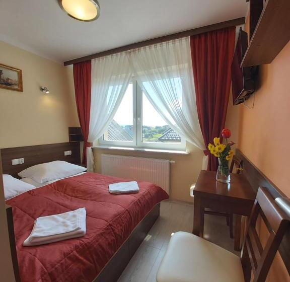 مبيت وإفطار Pensjonat Willa Szarotka