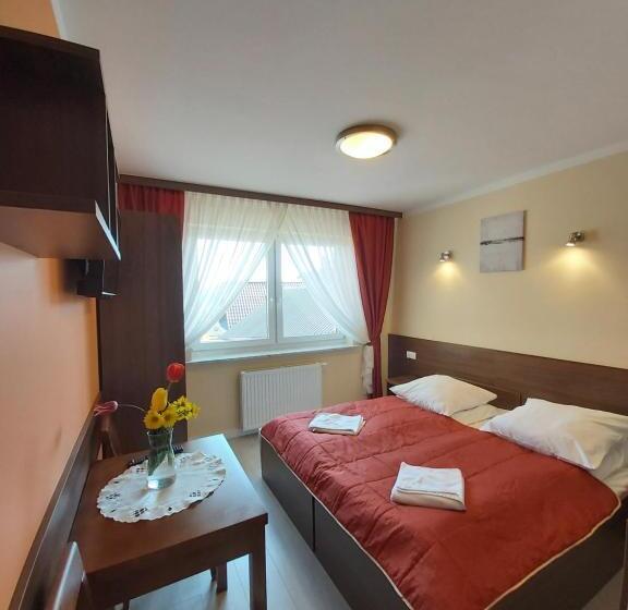 مبيت وإفطار Pensjonat Willa Szarotka