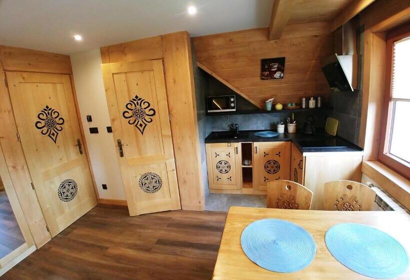 住宿加早餐 U Hani W Pobliżu Gorący Potok I Termy