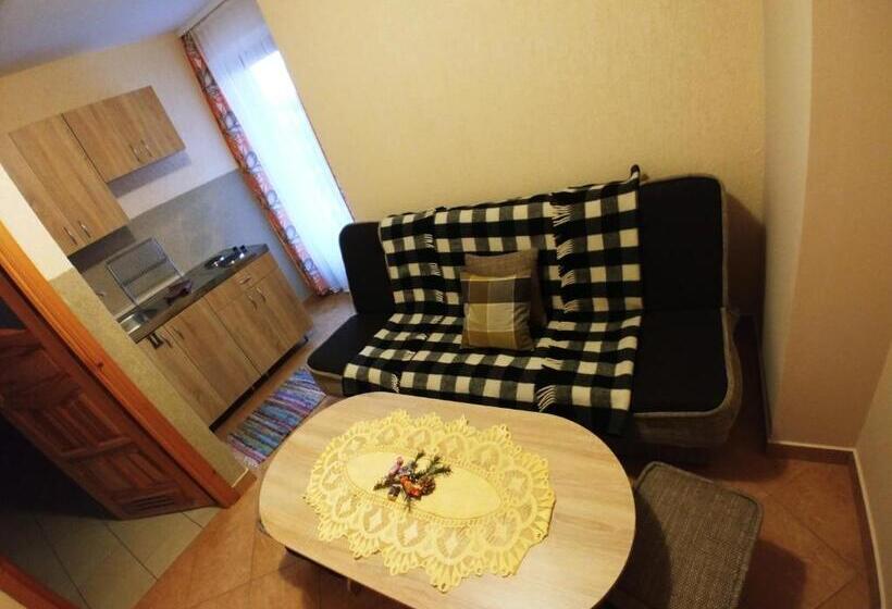 住宿加早餐 U Hani W Pobliżu Gorący Potok I Termy