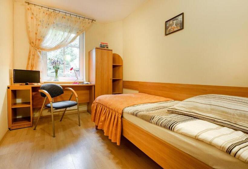 민박 Willa Alexander