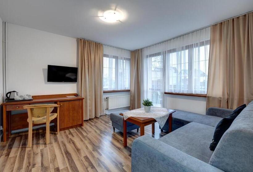 住宿加早餐  Willa Drako