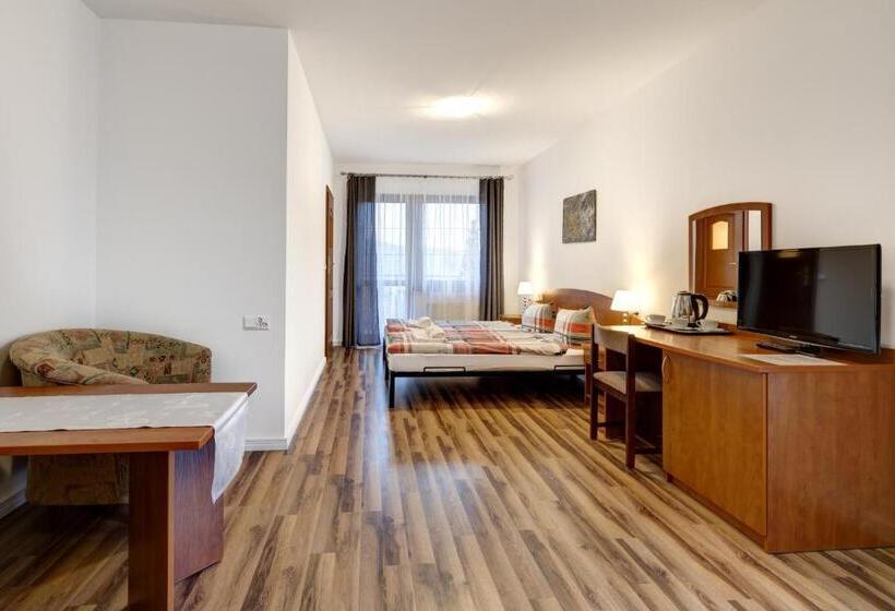 住宿加早餐  Willa Drako