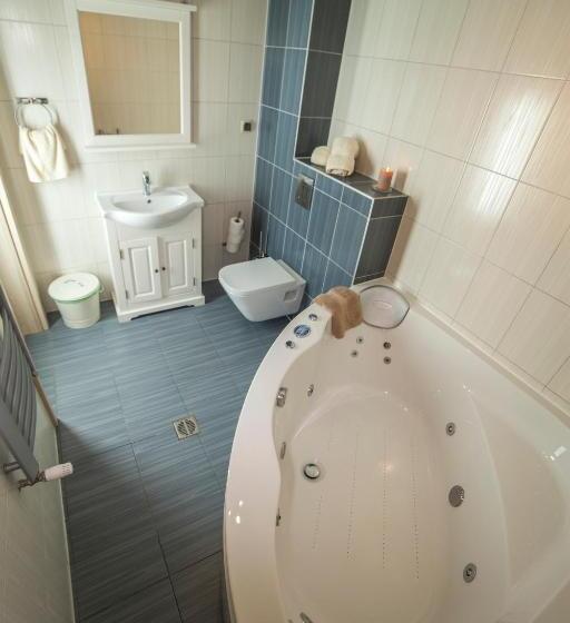 تختخواب و صبحانه Willa Izbica Karpacz