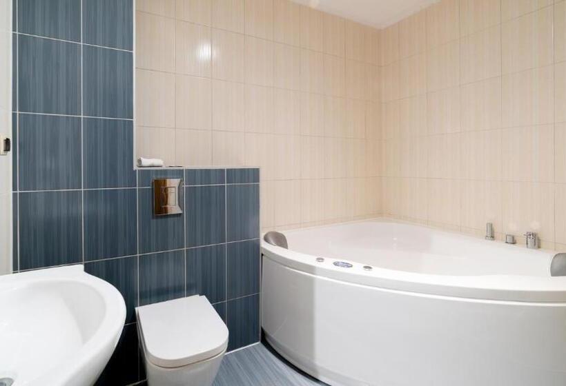 تختخواب و صبحانه Willa Izbica Karpacz