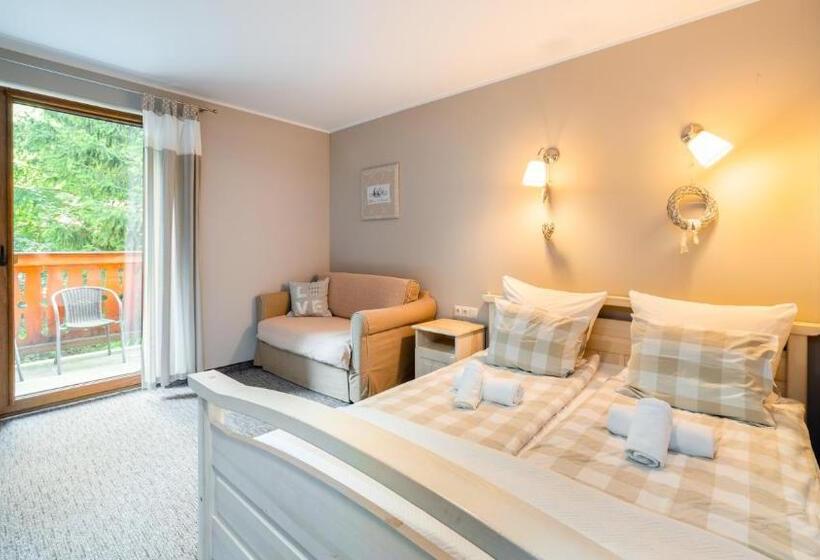 تختخواب و صبحانه Willa Izbica Karpacz