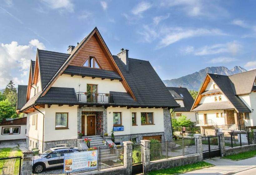 تختخواب و صبحانه Willa Mozaika