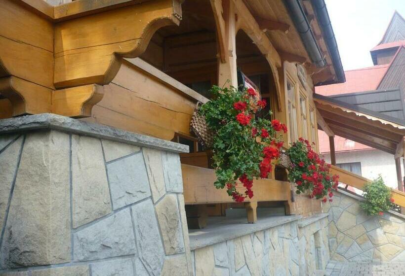 Bed and Breakfast Willa Pod Groniem