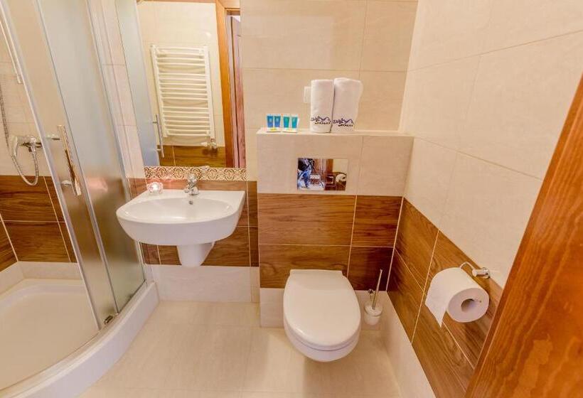 تختخواب و صبحانه Willa Skałka