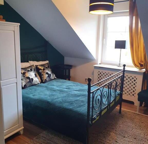 Bed and Breakfast Willa Vinci Rozewie