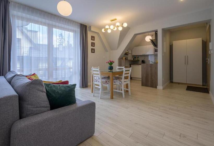 Bory6a Apartamenty & Free Parking