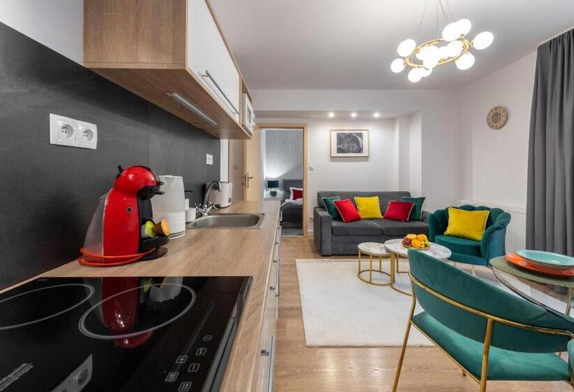 Bory6a Apartamenty & Free Parking