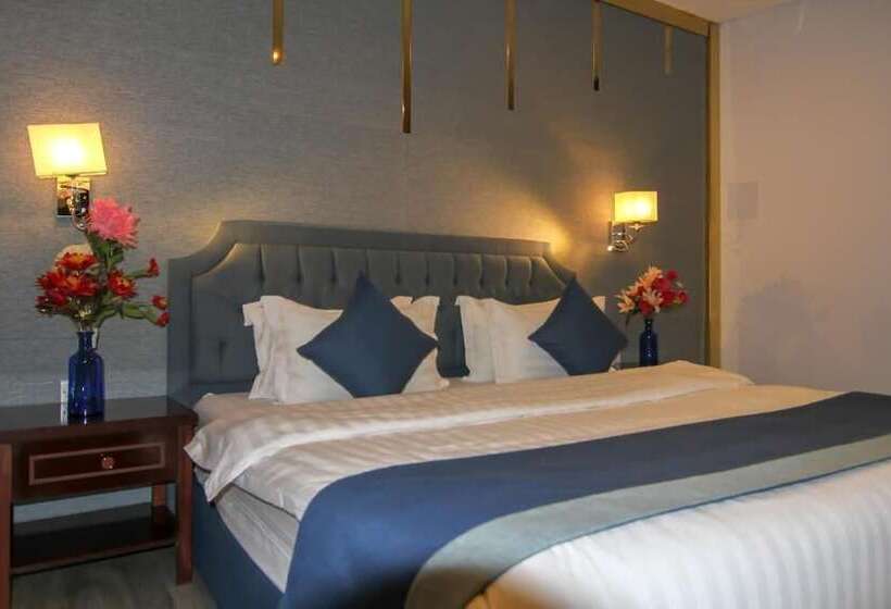 Отель Al Muteb Suites Al Ezdehar