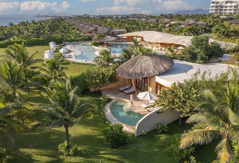 هتل Ana Mandara Cam Ranh