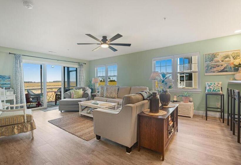 فندق Bethany Bay    37185 Harbor #3602