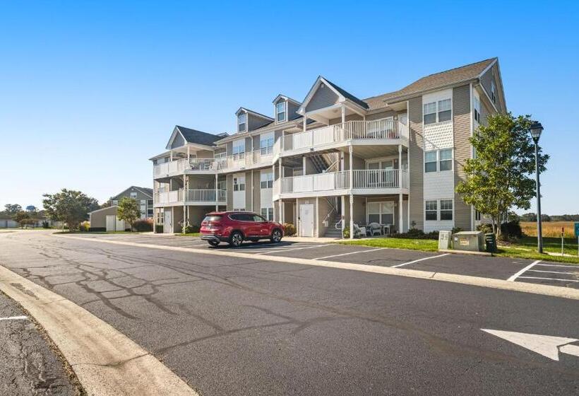 فندق Bethany Bay    37185 Harbor #3602