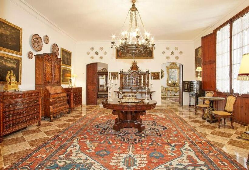 هتل Casa Delmonte   Turismo De Interior