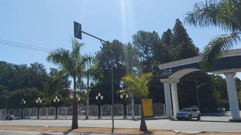 בית מלון כפרי Diroma International