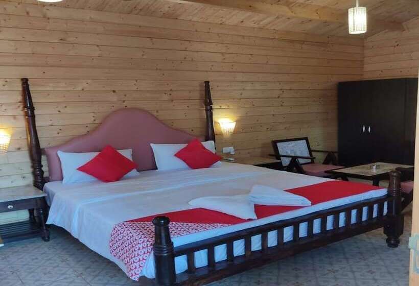 Отель Green Ivy Resort