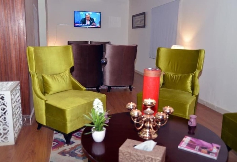 酒店 Holiday Plus Qurtubah