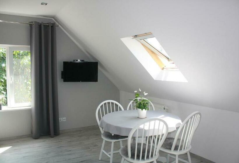 فندق Kama Pokoje Gościnne