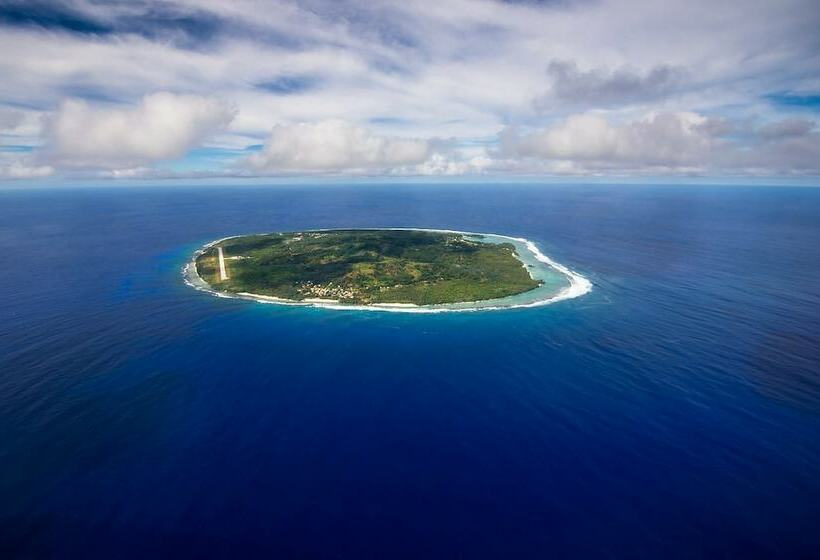 Отель Pension La Perruche Rouge