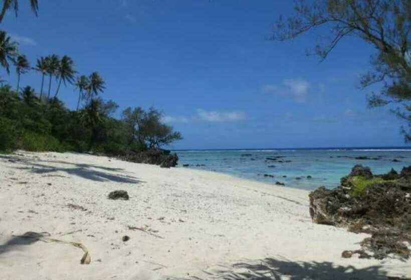 Отель Pension La Perruche Rouge