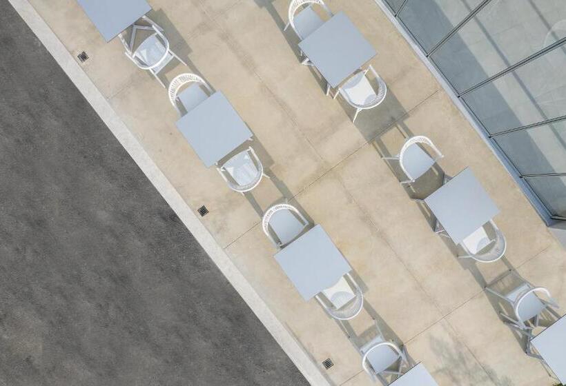 فندق Nima Boutique