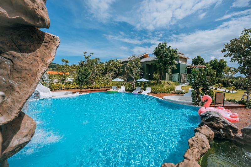 בית מלון כפרי Phukalini Luxury Pool Villa & Onsen Sha Plus Certified