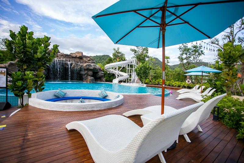 בית מלון כפרי Phukalini Luxury Pool Villa & Onsen Sha Plus Certified