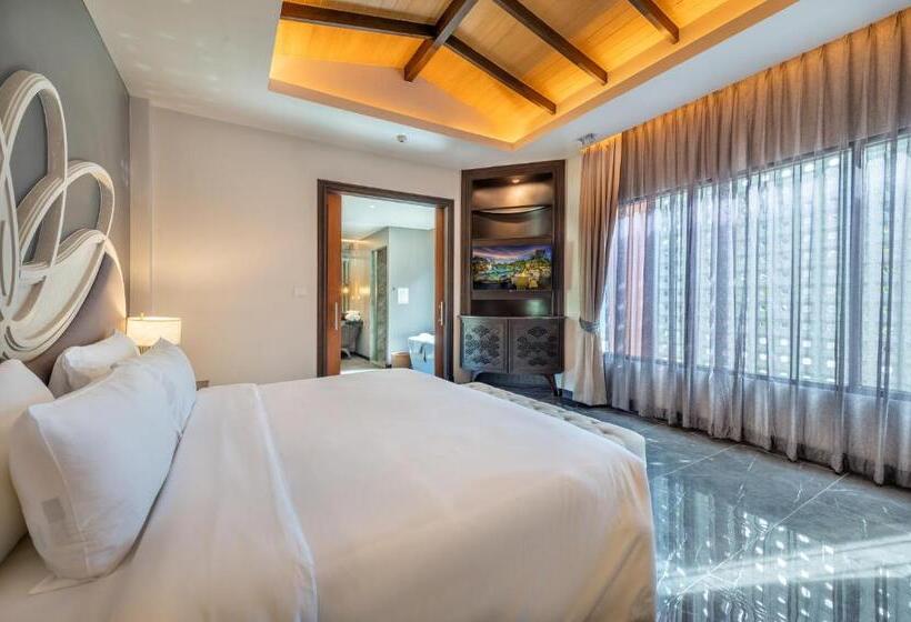 בית מלון כפרי Phukalini Luxury Pool Villa & Onsen Sha Plus Certified