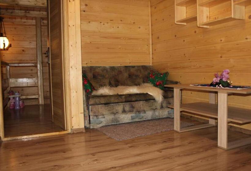 هتل Ranczo W Dolinie