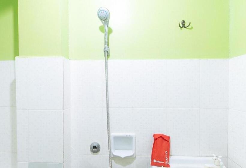 호텔 Reddoorz Plus Near Municipality Of Luisiana Laguna