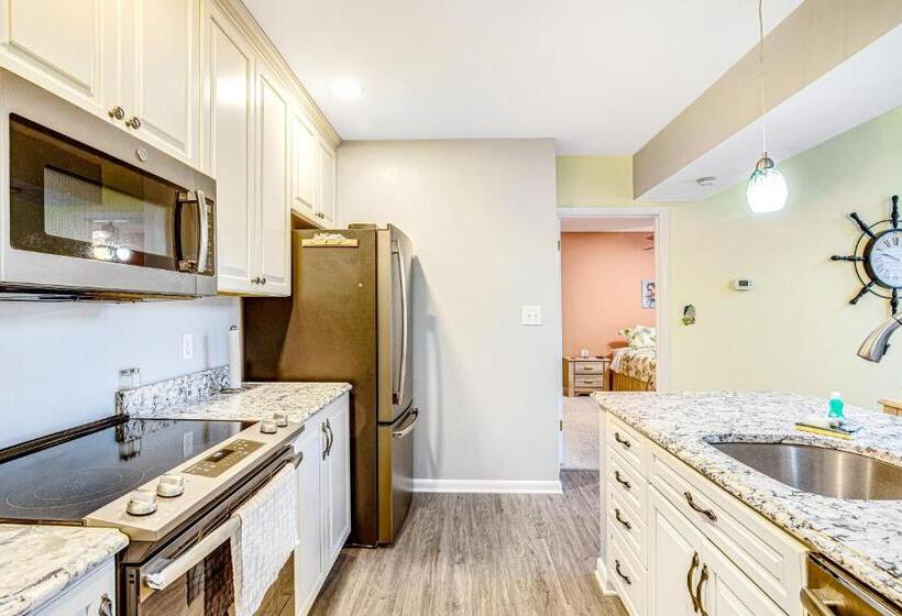 فندق Sea Colony  14001 Tall Pines