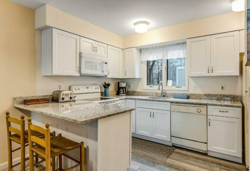 Отель Sea Colony  8406 Racquet