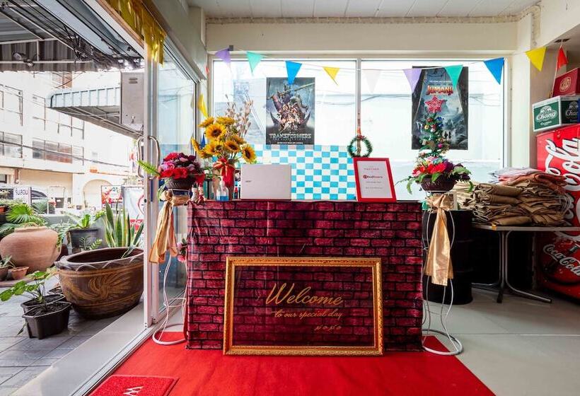 בית מלון כפרי Si Fah At Bangsaen