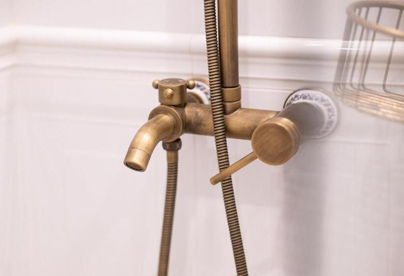 Отель Stara Stajnia Azyl Tylko Dla Dorosłych