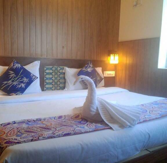 فندق The Rotisserie By Wb Inn