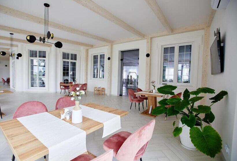 בית מלון כפרי Zajazd Europa