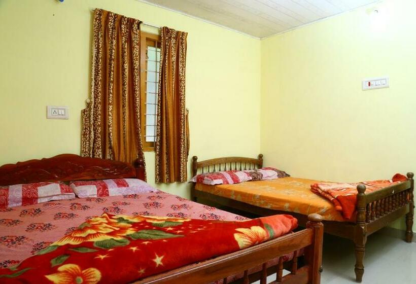 بنسيون Adam Homestay