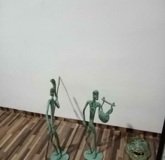 Пансион Lion Villa