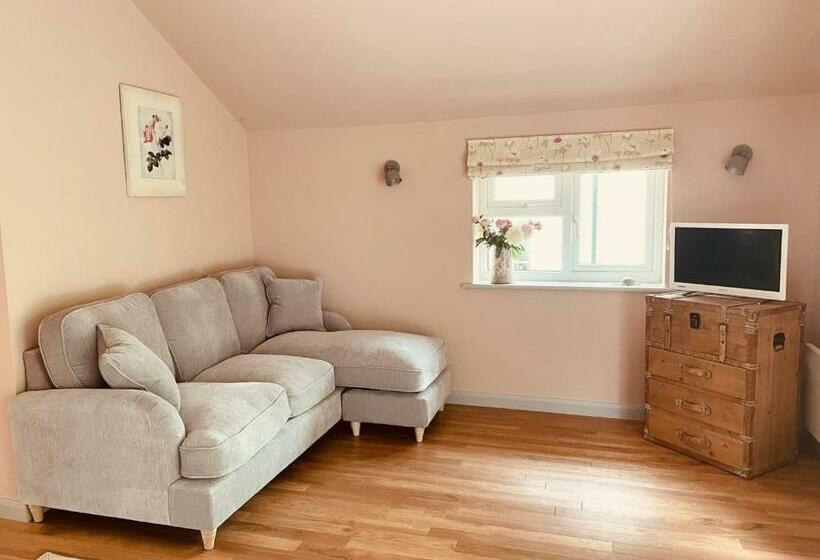 膳宿费 Meadow View