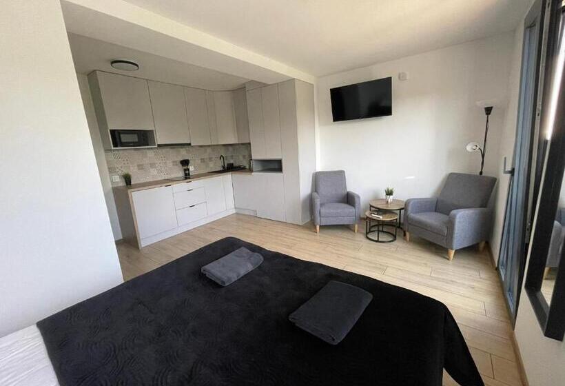 פנסיון Nt Holiday