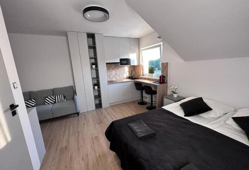 פנסיון Nt Holiday