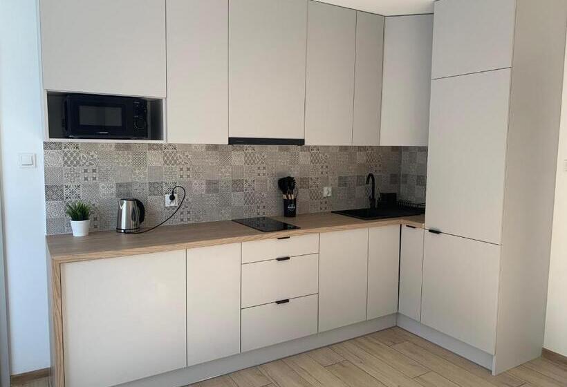 פנסיון Nt Holiday